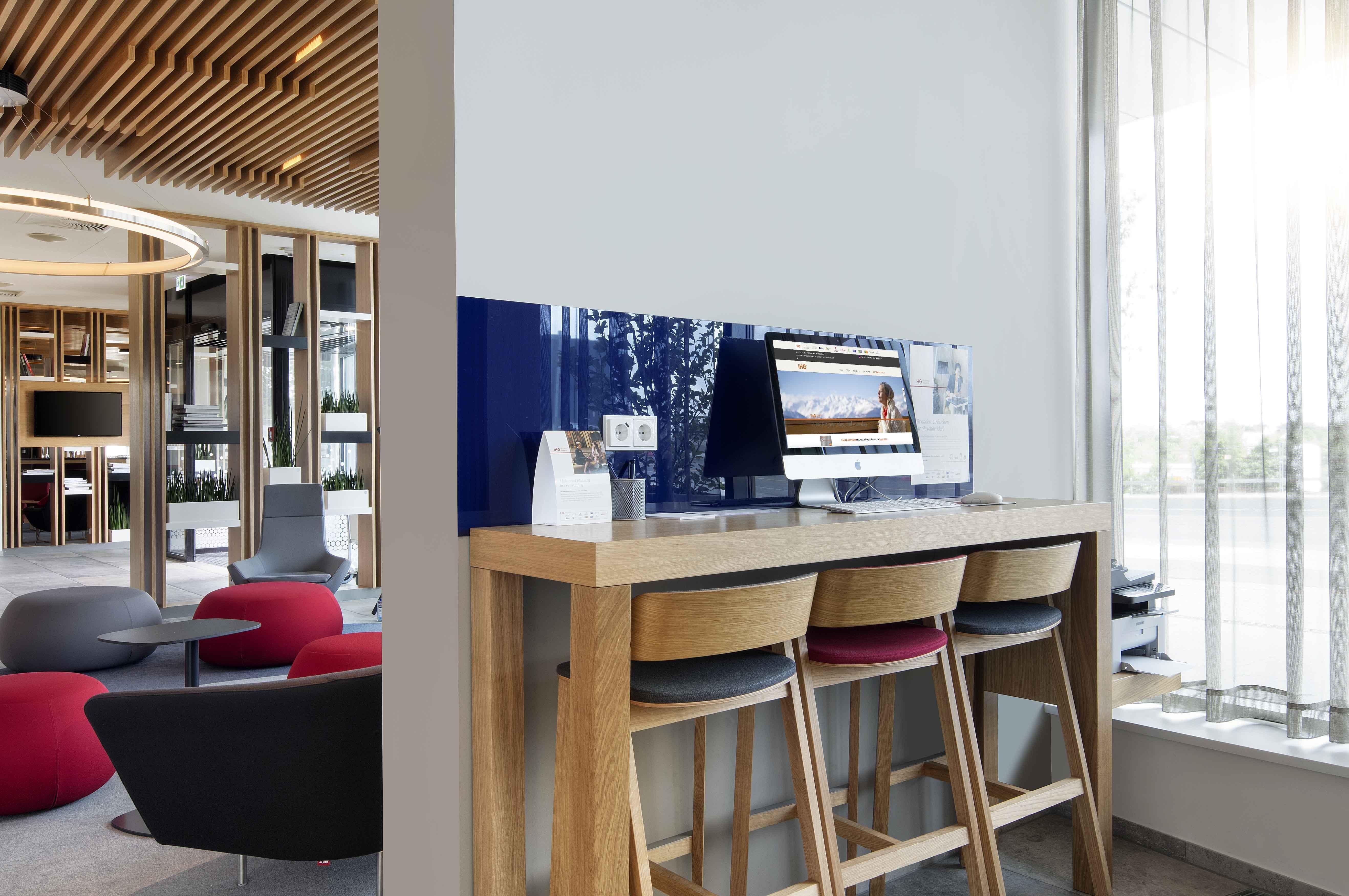 Holiday Inn Express Munich City West By Ihg Bagian luar foto