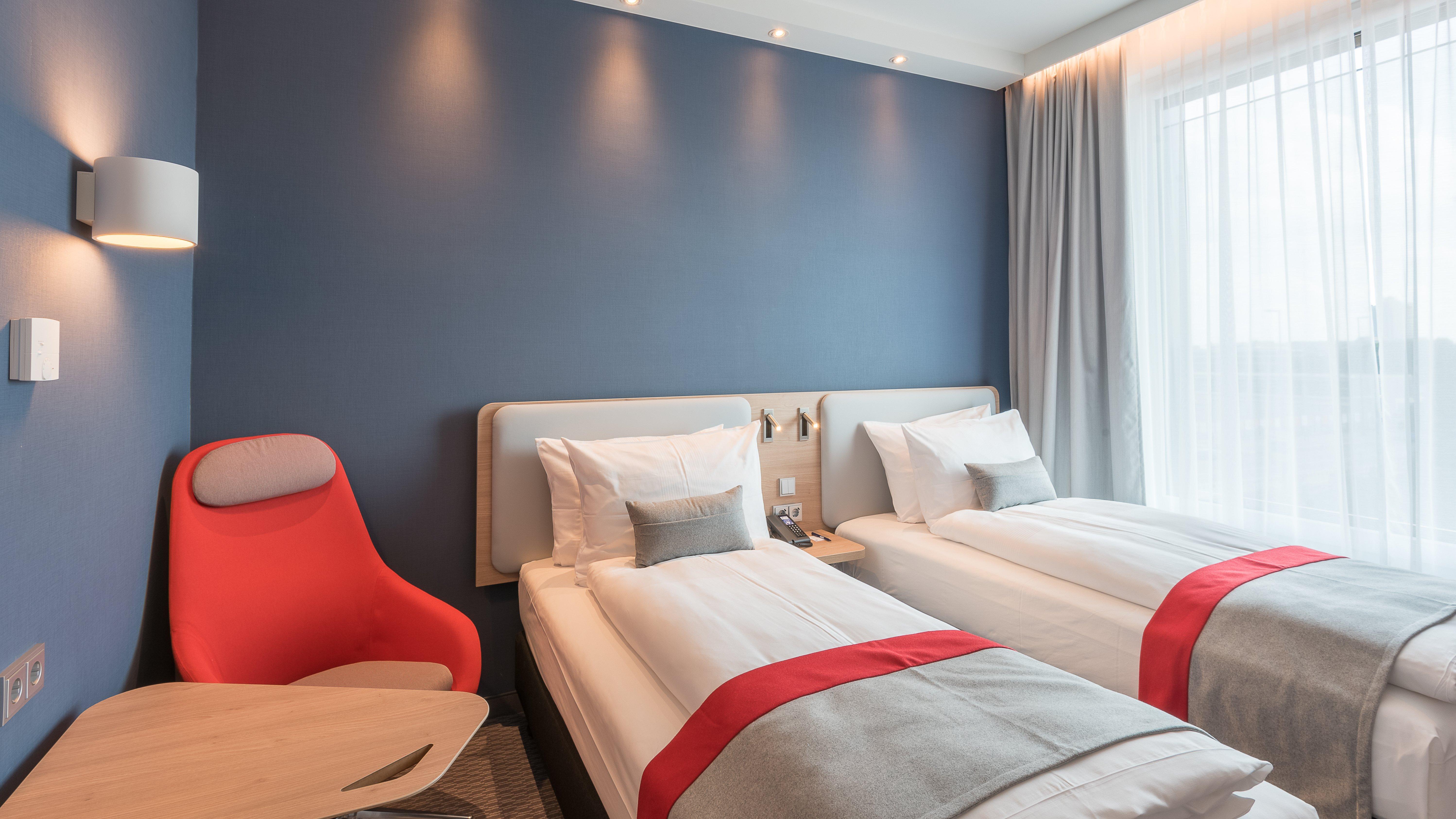 Holiday Inn Express Munich City West By Ihg Bagian luar foto