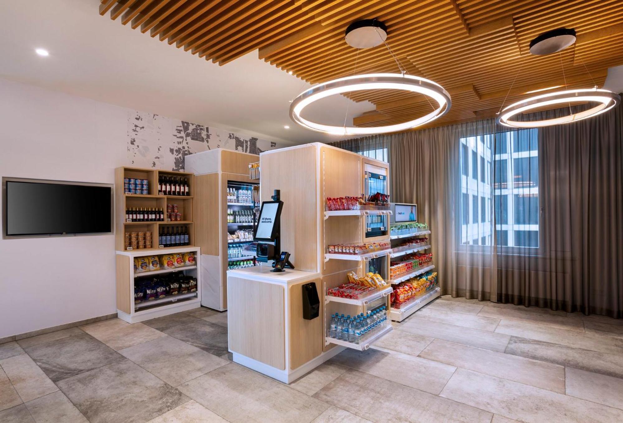 Holiday Inn Express Munich City West By Ihg Bagian luar foto