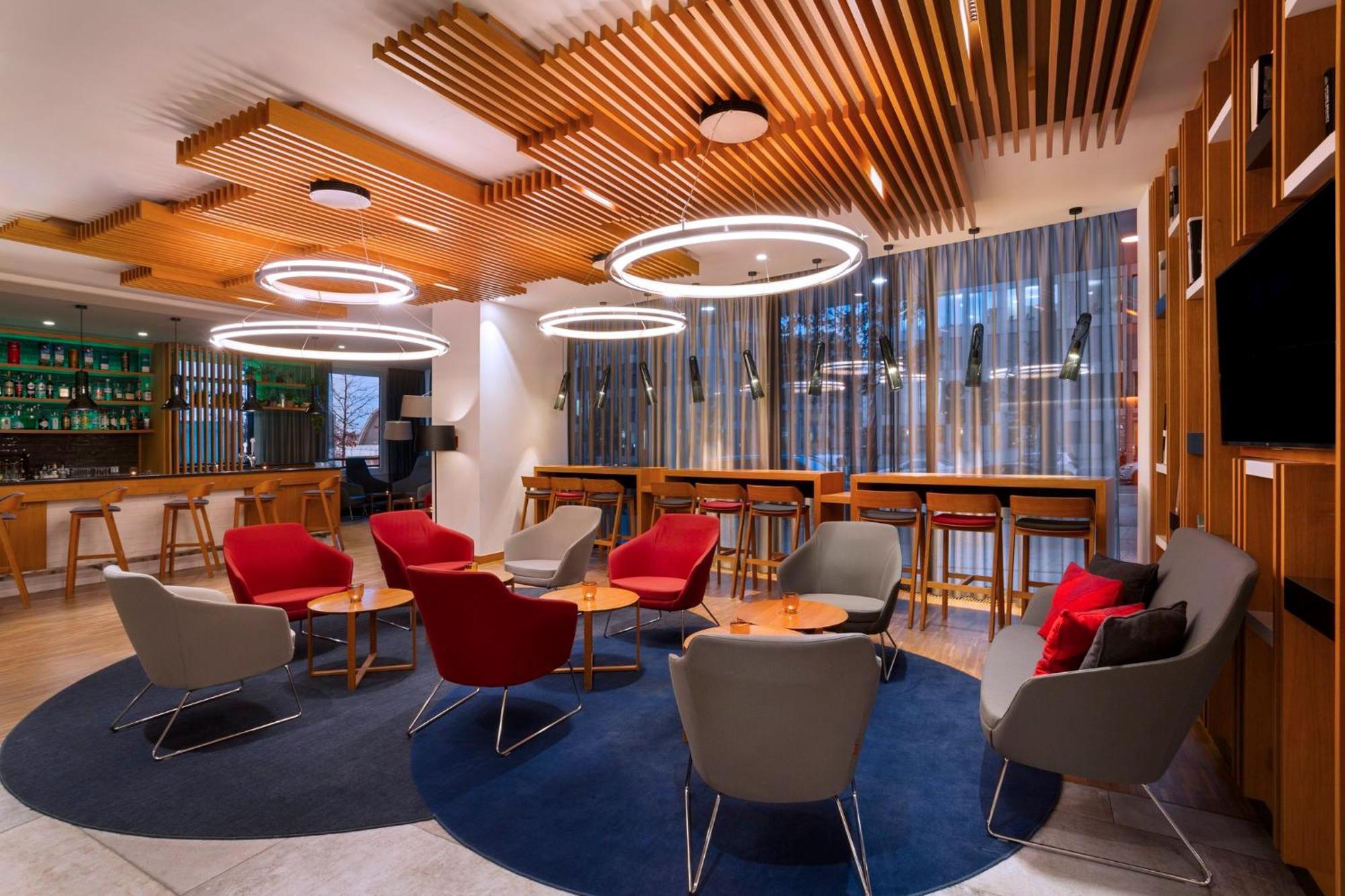 Holiday Inn Express Munich City West By Ihg Bagian luar foto