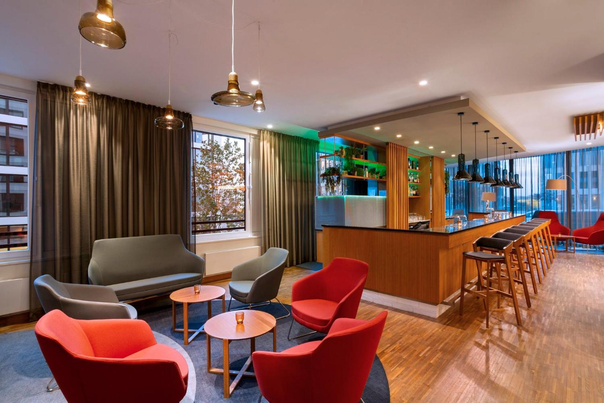 Holiday Inn Express Munich City West By Ihg Bagian luar foto