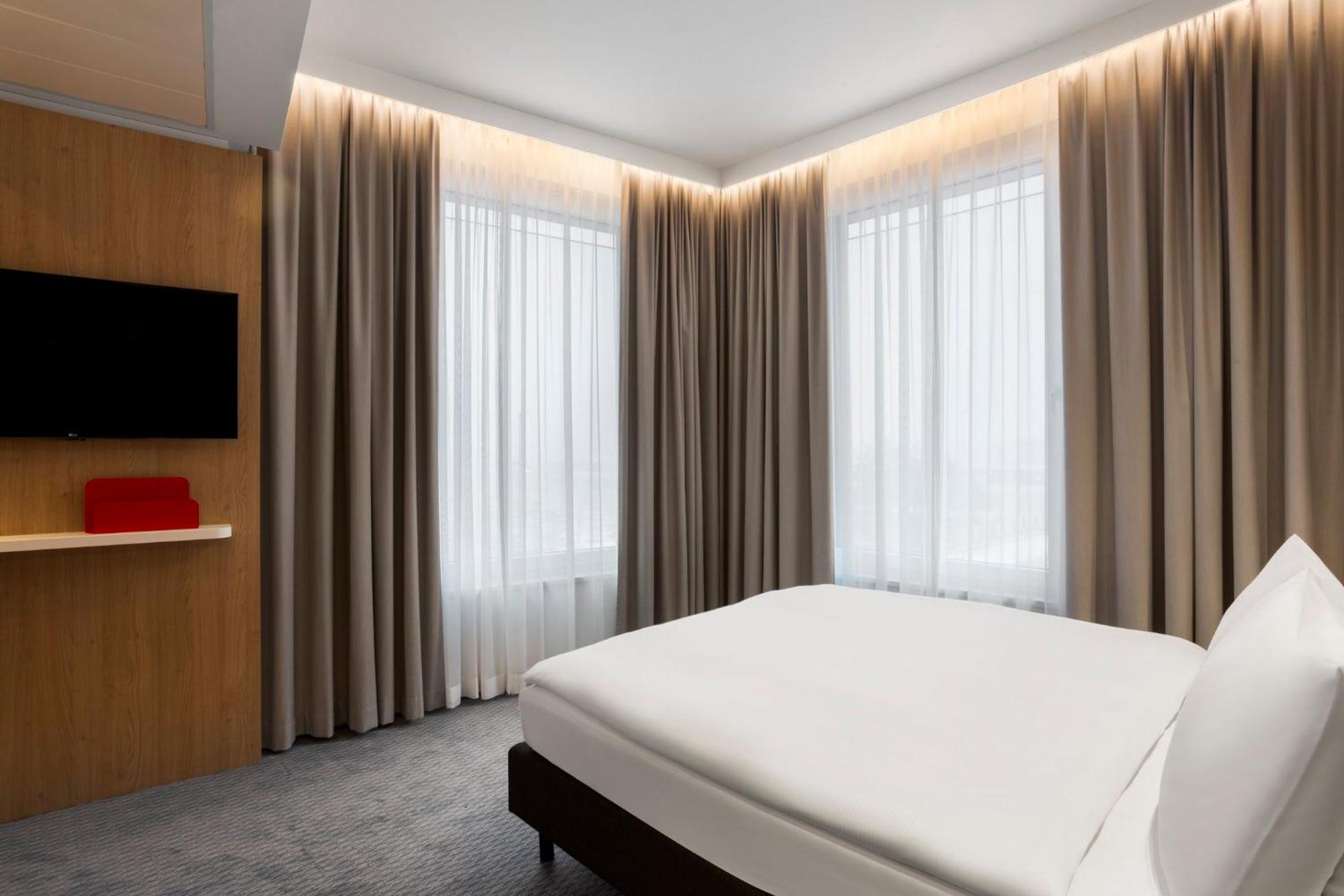 Holiday Inn Express Munich City West By Ihg Bagian luar foto